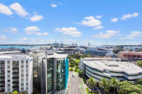 Urban Horizon with sea views and pool